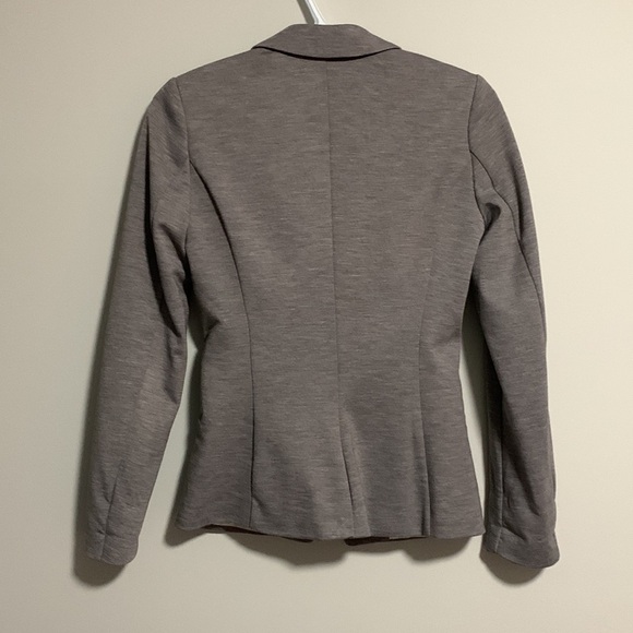 H and M Blazer - Picture 2 of 10